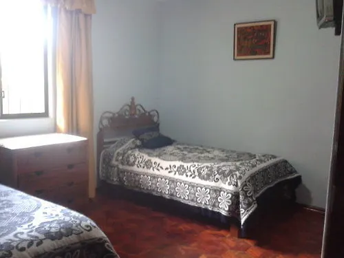 Hosteria Kinde Raymi Quito 2*,  Ecuador